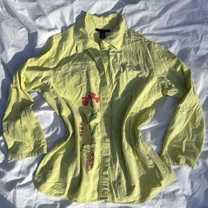 Kaktus Light Green Blouse with Floral Design